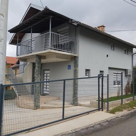 Apartman Emir 1 塞拉耶佛 外观 照片