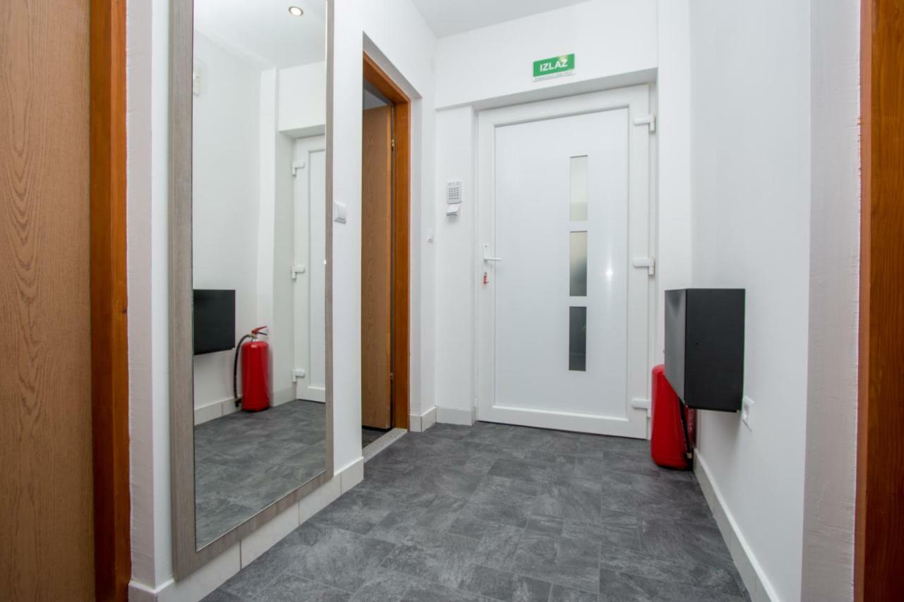 Apartman Emir 1 塞拉耶佛 外观 照片